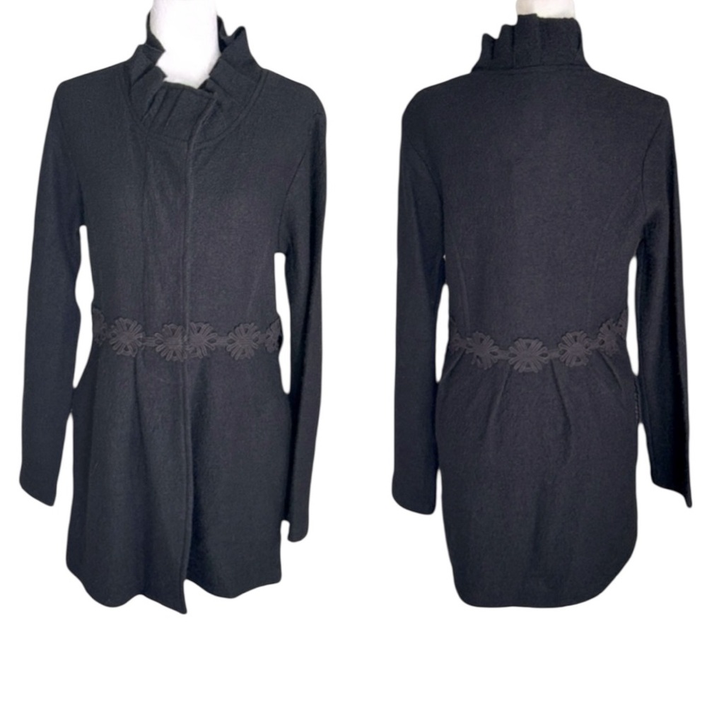 NWT Cynthia Rowley Black Wool & Crochet Daisy Trimmed Ruffle Collar Jacket - L